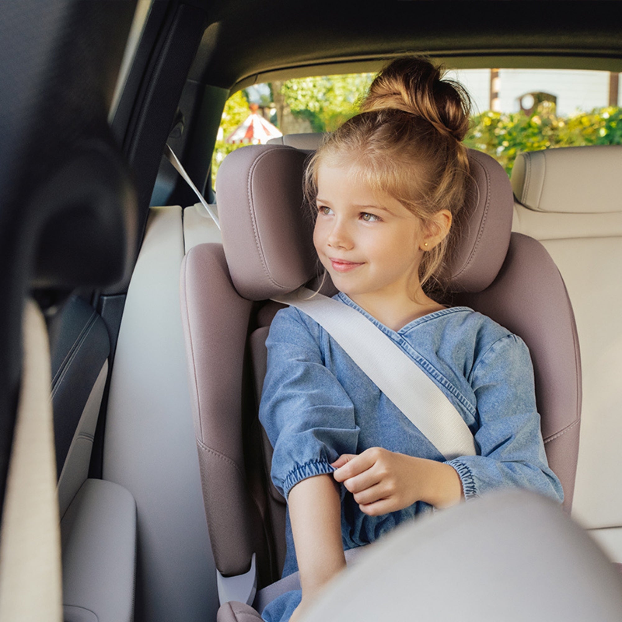 Britax Swivel Convertible Car Seat - PramFox Singapore