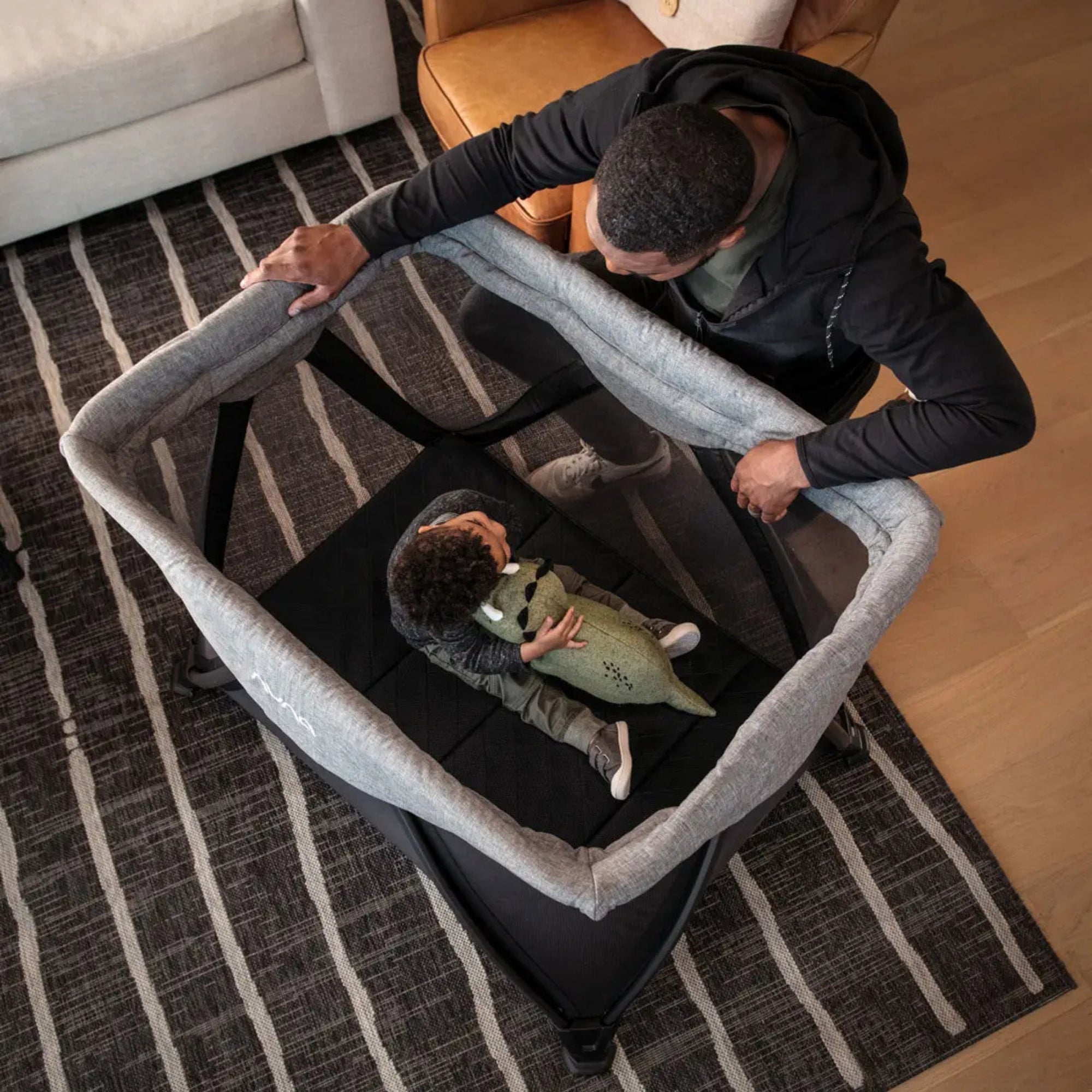 Nuna Sena Aire Compact Travel Cot