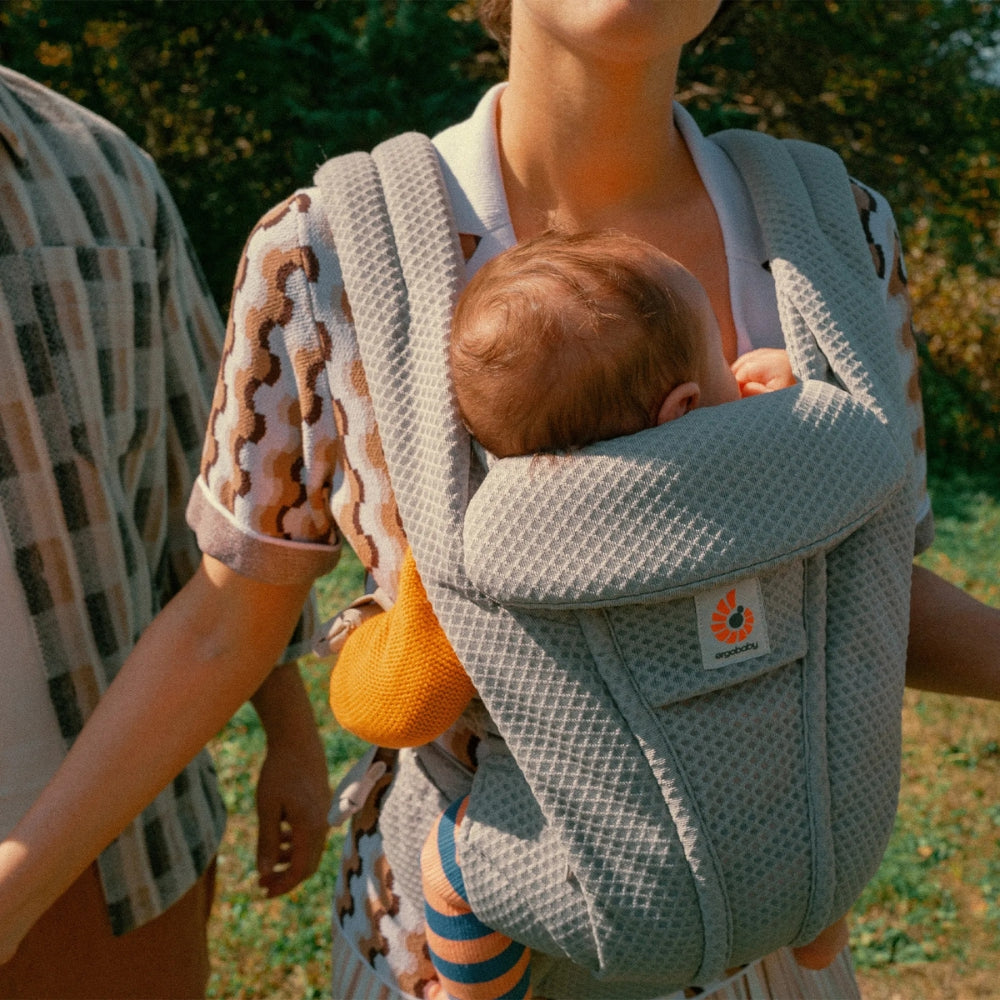 Ergobaby Omni Deluxe All-in-One Mesh Baby Carrier - PramFox Singapore