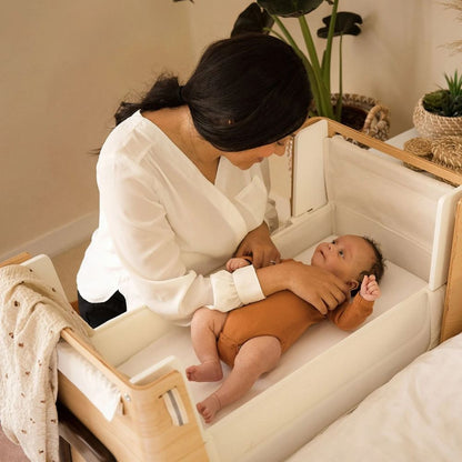 Gaia Baby Hera Co-sleep Crib - PramFox Singapore