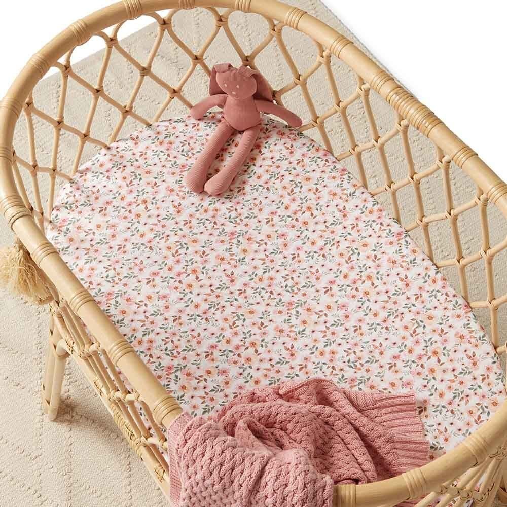 Baby bassinet sheet hotsell